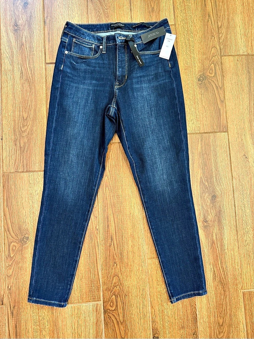 Banana Republic Curvy Mid Rise Skinny Jeans Blue Waist 29 NWT